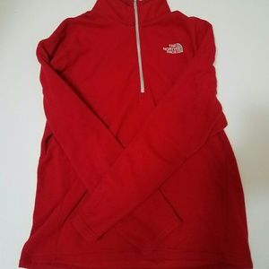 M Red Northface Pullover